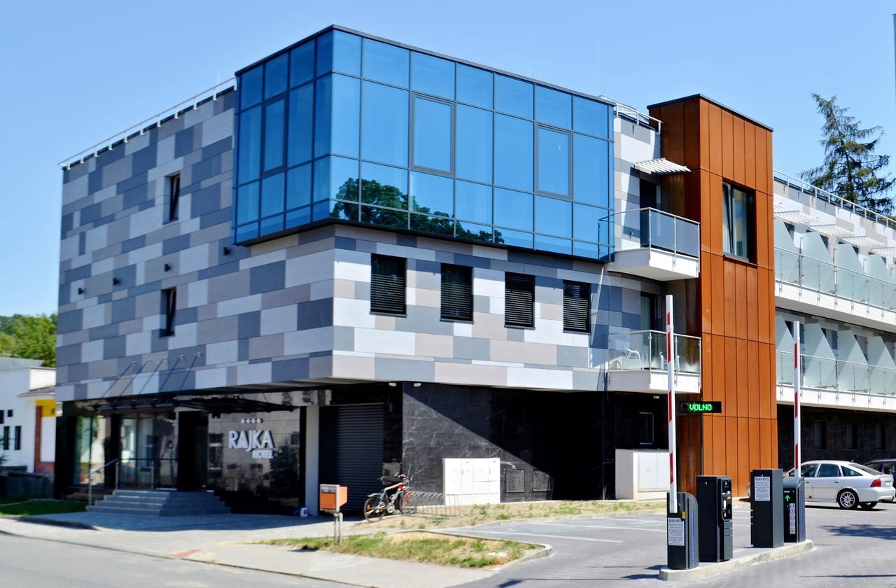 Hotel Rajka Valašské Meziříčí Zewnętrze zdjęcie
