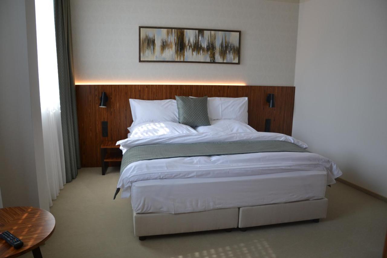 Hotel Rajka Valašské Meziříčí Zewnętrze zdjęcie